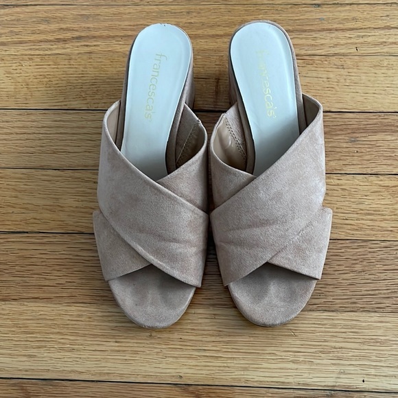 Francesca’s Nude Mules - Picture 1 of 3
